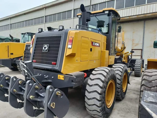 XCMG GR215 Champion Motor Grader