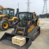 XCMG XC7-TV12 Track Skid Steer Loader (1) XCMG XC7-TV12 Compact Skid Steer Loader