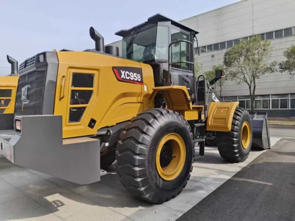 XCMG XC958 Wheel Loader (2) XCMG XC958 5 Ton Wheel Loader