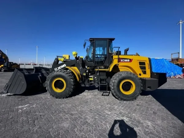 XCMG XC968 Wheel Loader (1) XCMG XC968 6 Ton Wheeled Loader