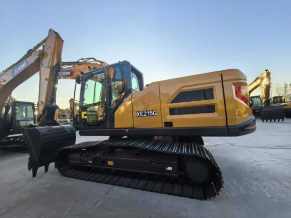 XCMG XE215G 22 ton Excavator for Sale