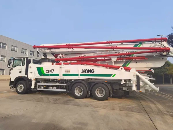 XCMG XS47 Concrete Pump (3) XCMG XS47 Concrete Pump Rental